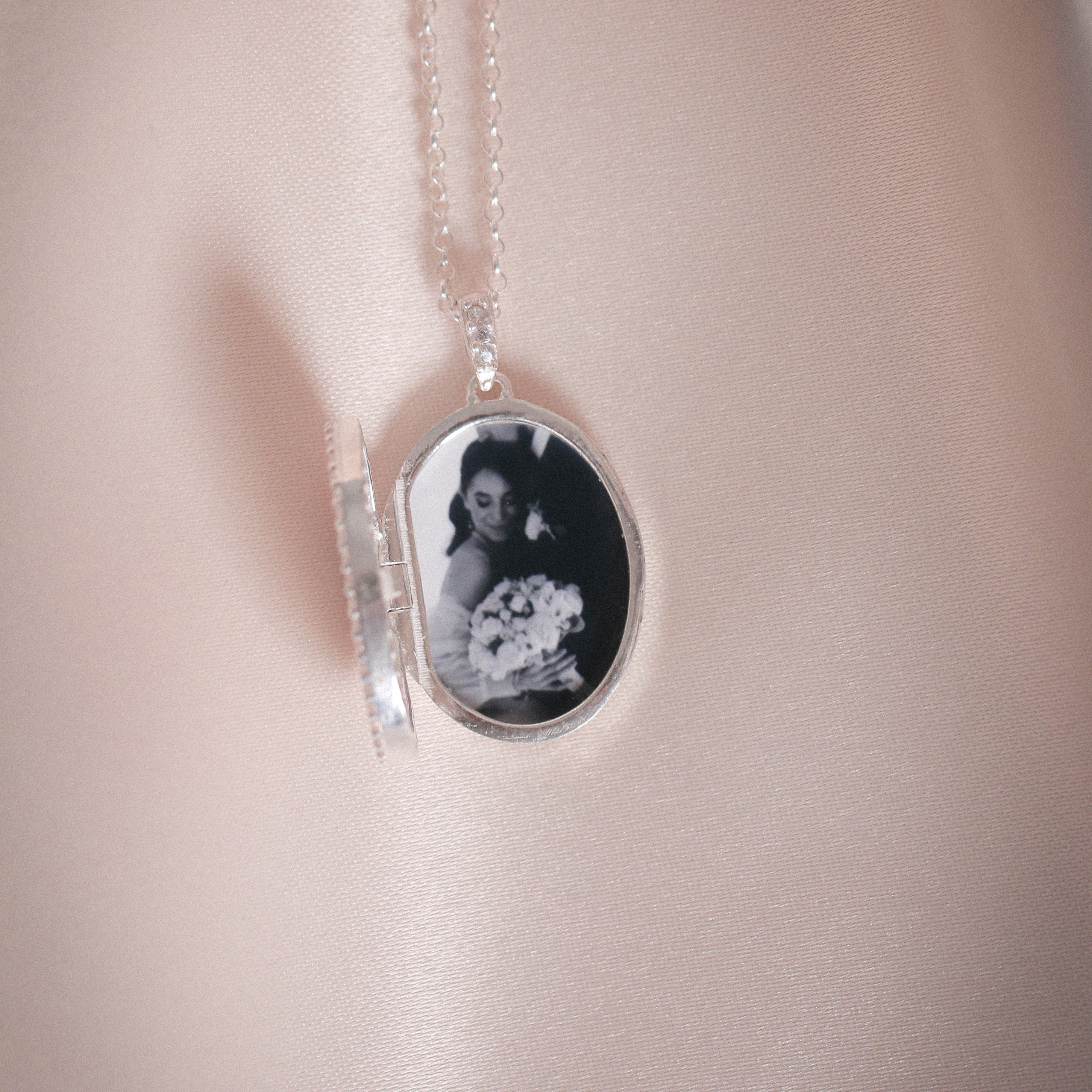 Silver Ayat El-Kursi Locket