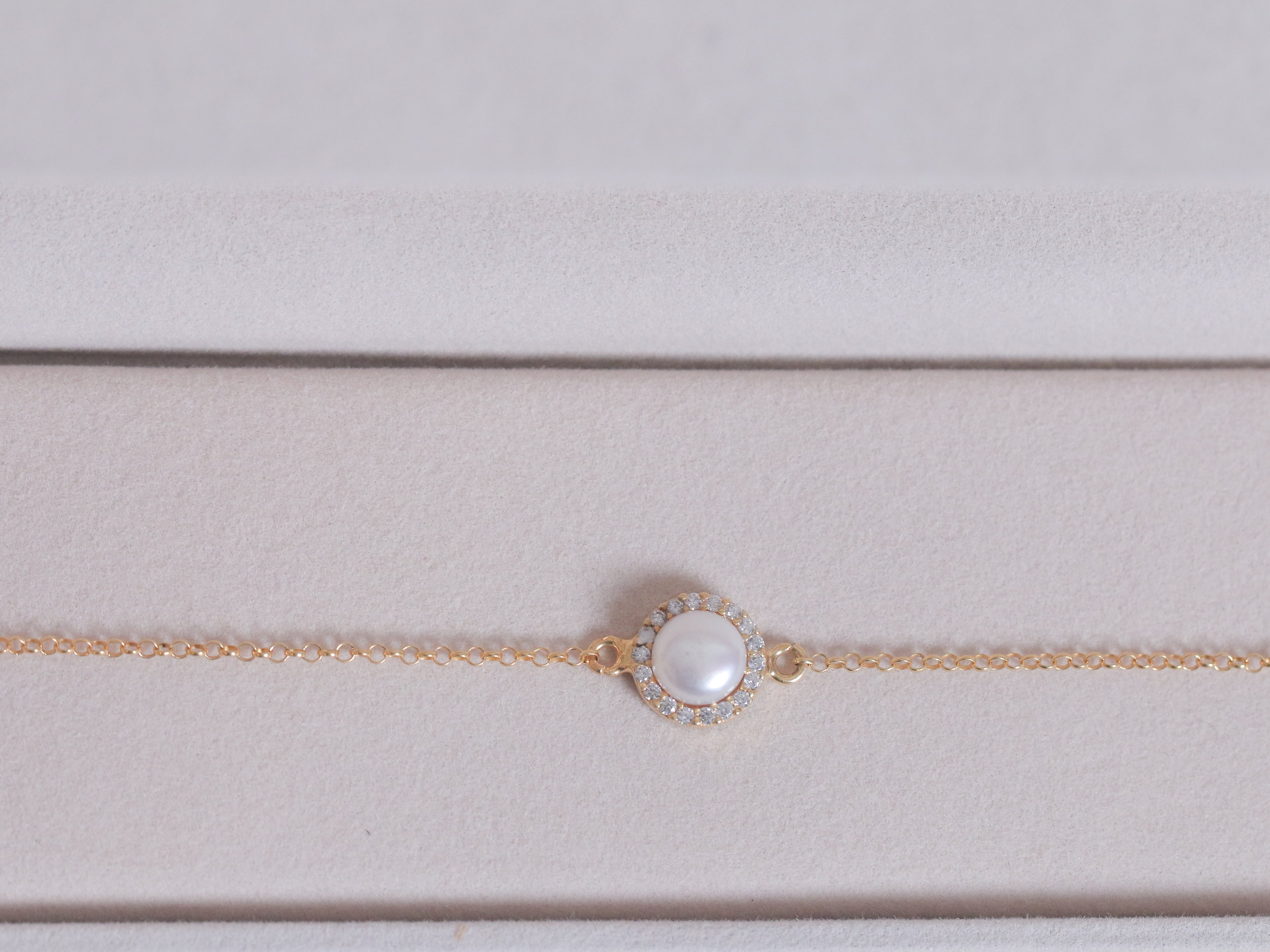 Min Pearl & Zircon Bracelet