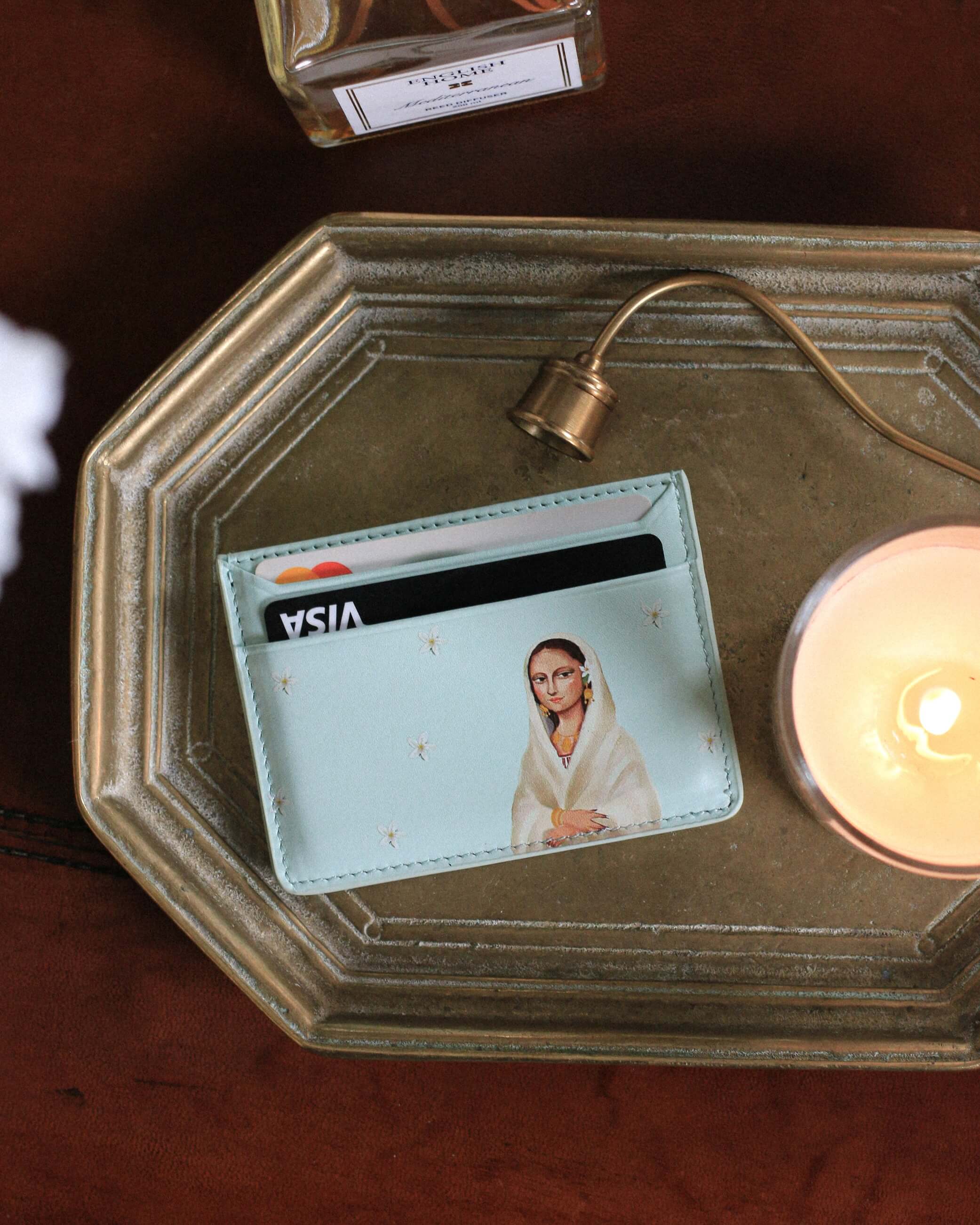 Mona Halima Cardholder