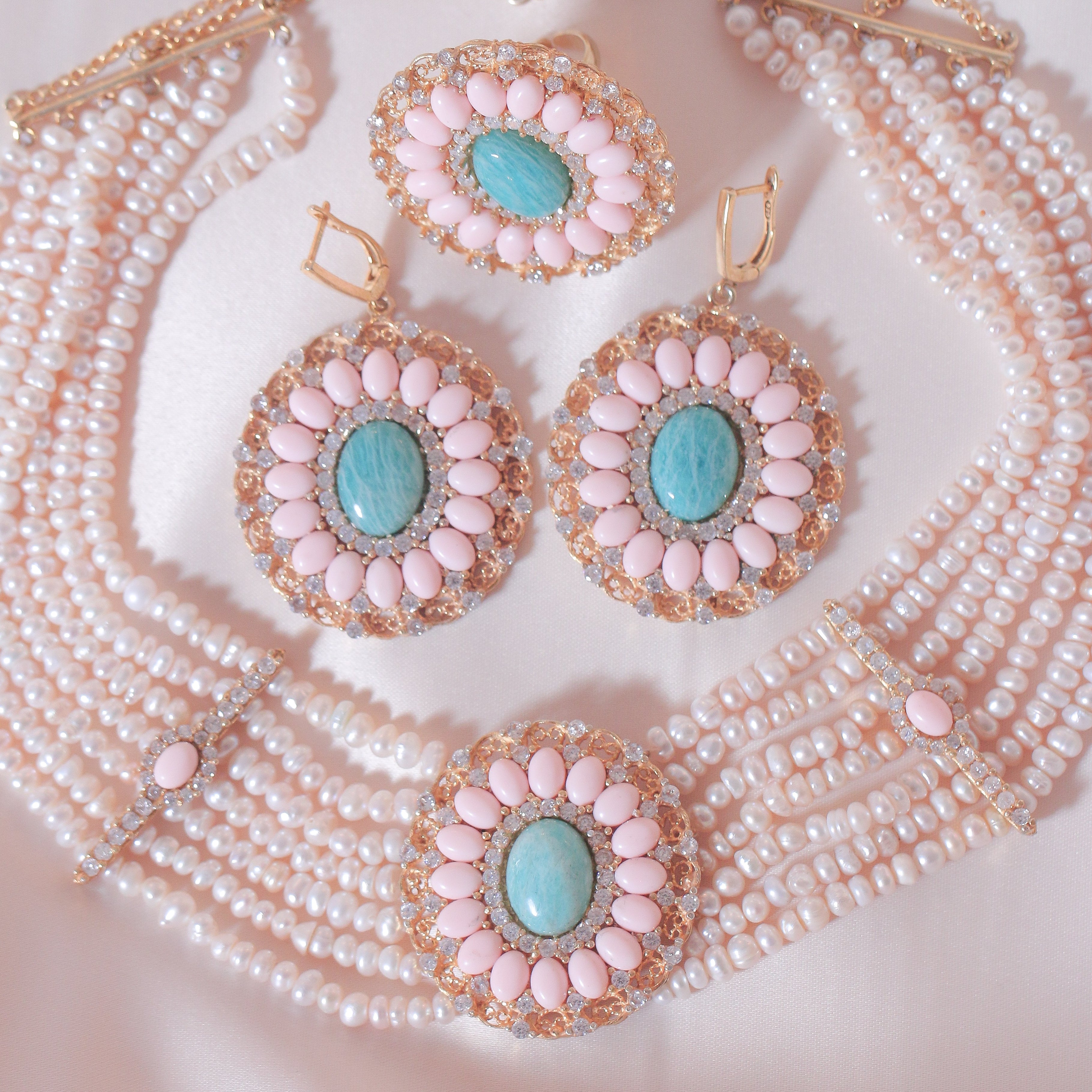 Coral's Halo Pearl Full Set