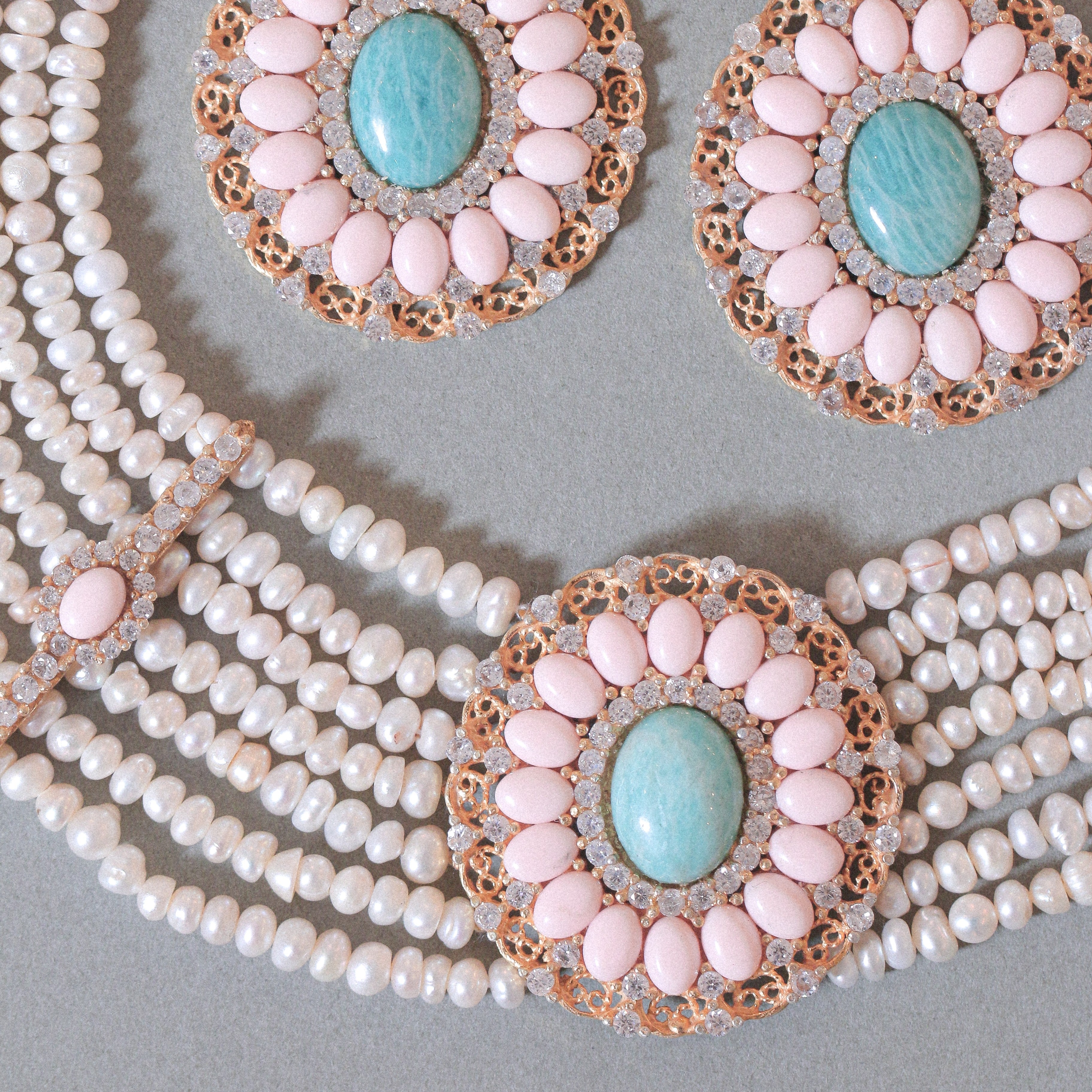 Coral's Halo Pearl Full Set