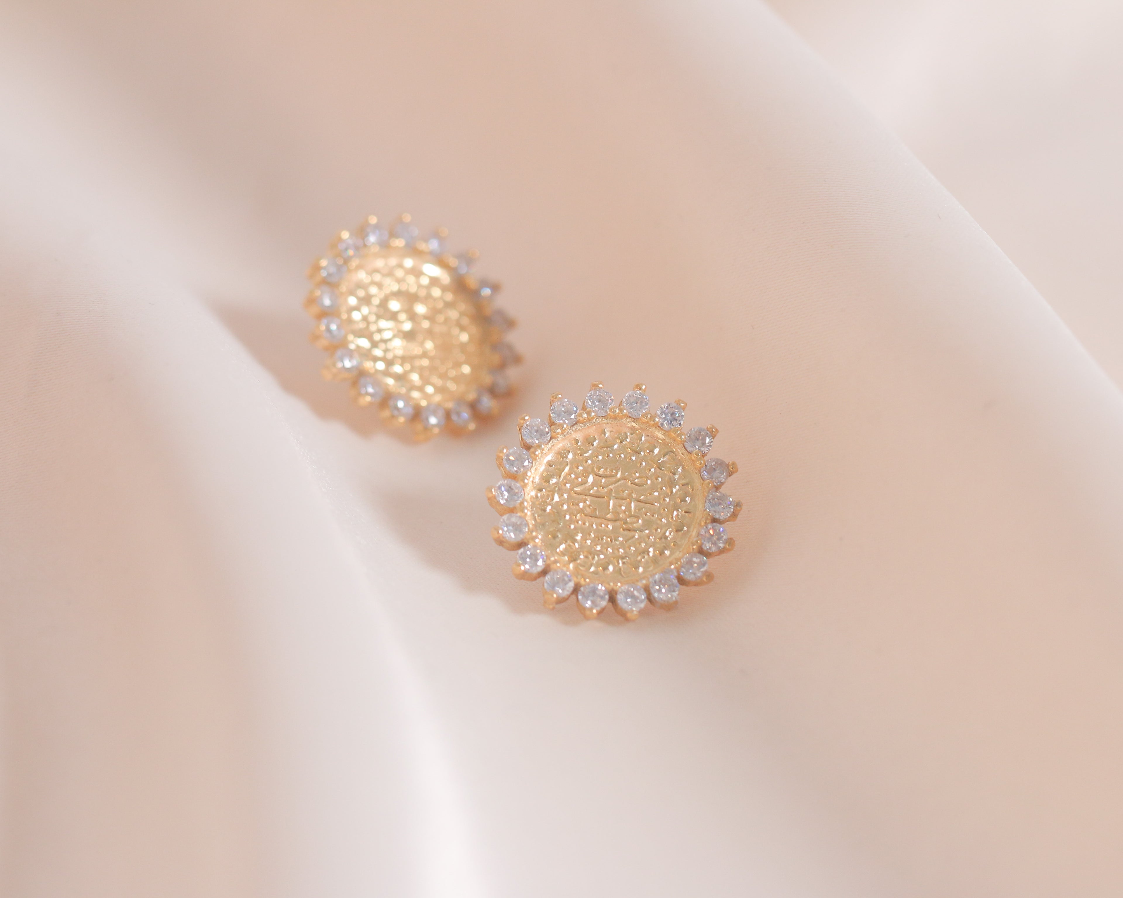 Sun White Zircon Lira Set