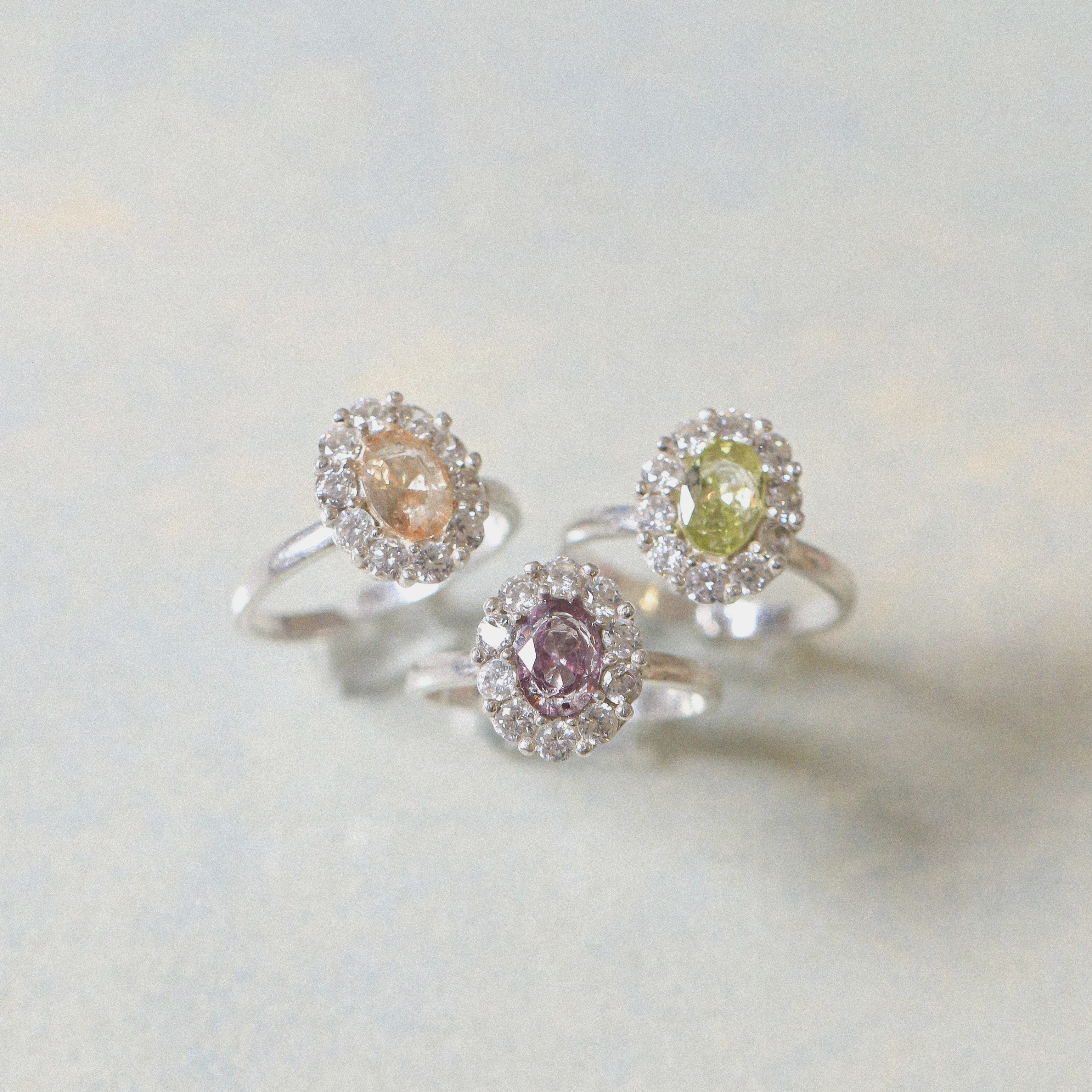 Classic Halo Honey Ring