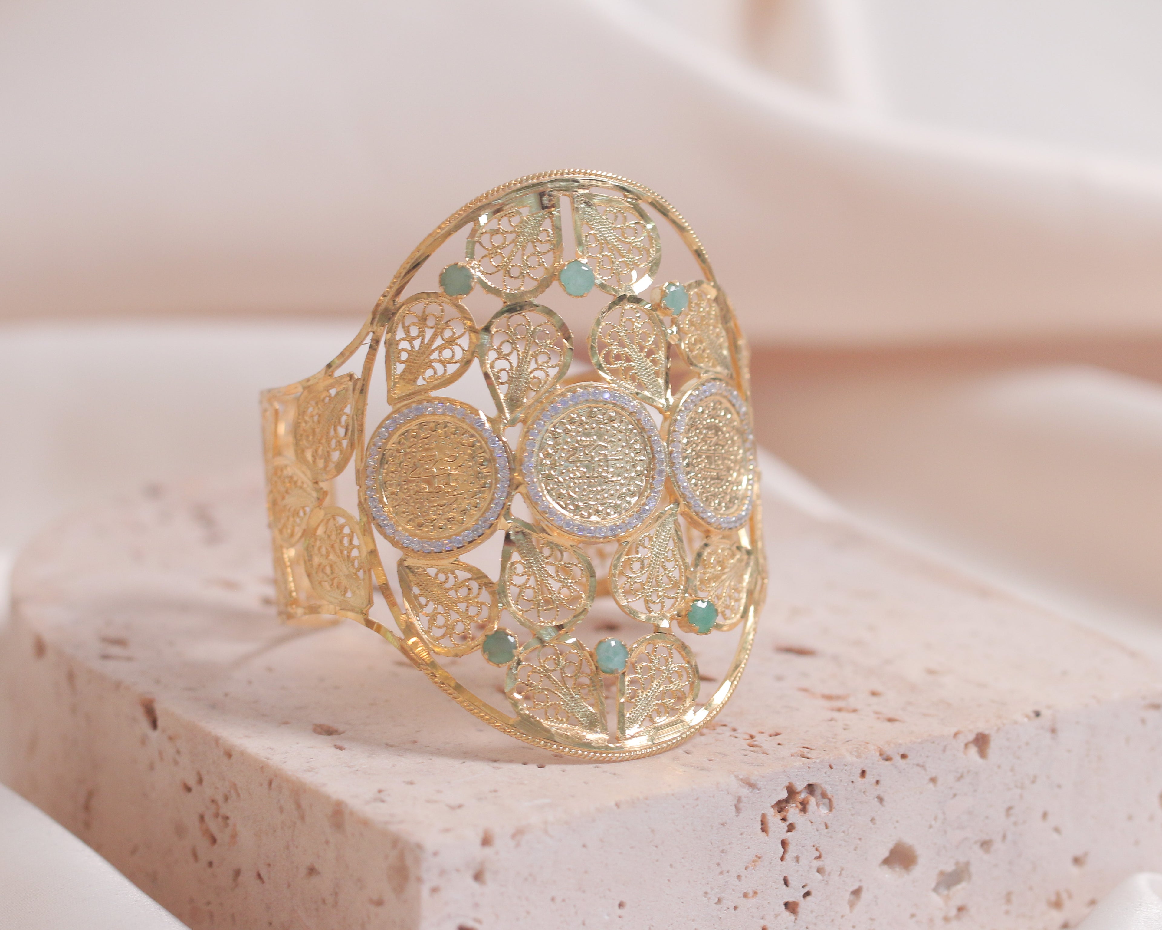 3 Liras & Emeralds Filigree Bangle (Small Swar)