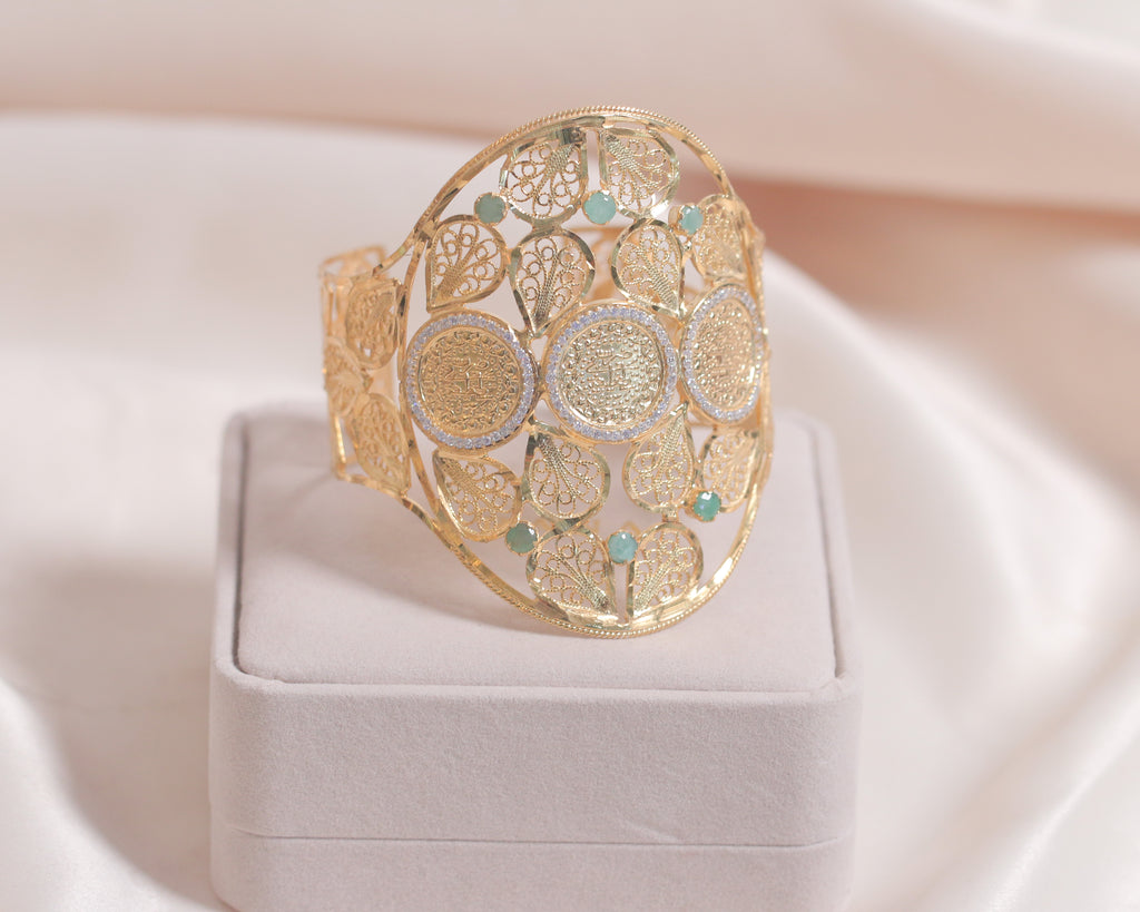 3 Liras & Emeralds Filigree Bangle (Small Swar)