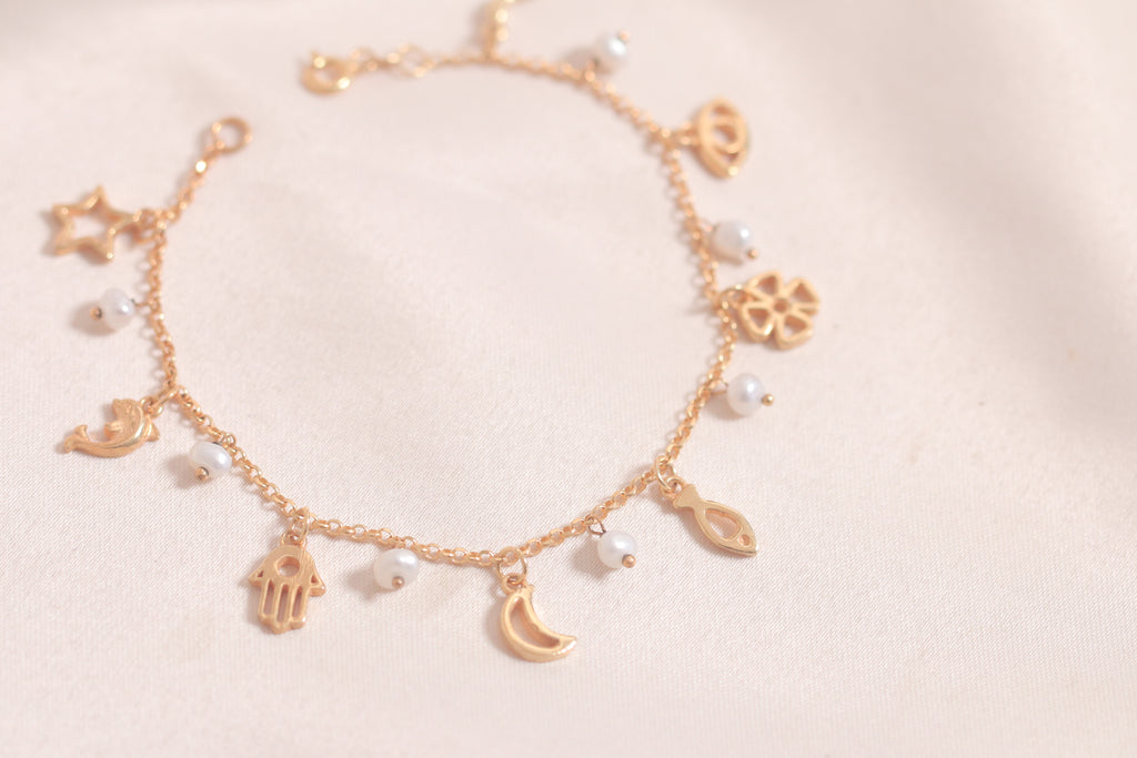 Grabeej Bracelet (Pearls)