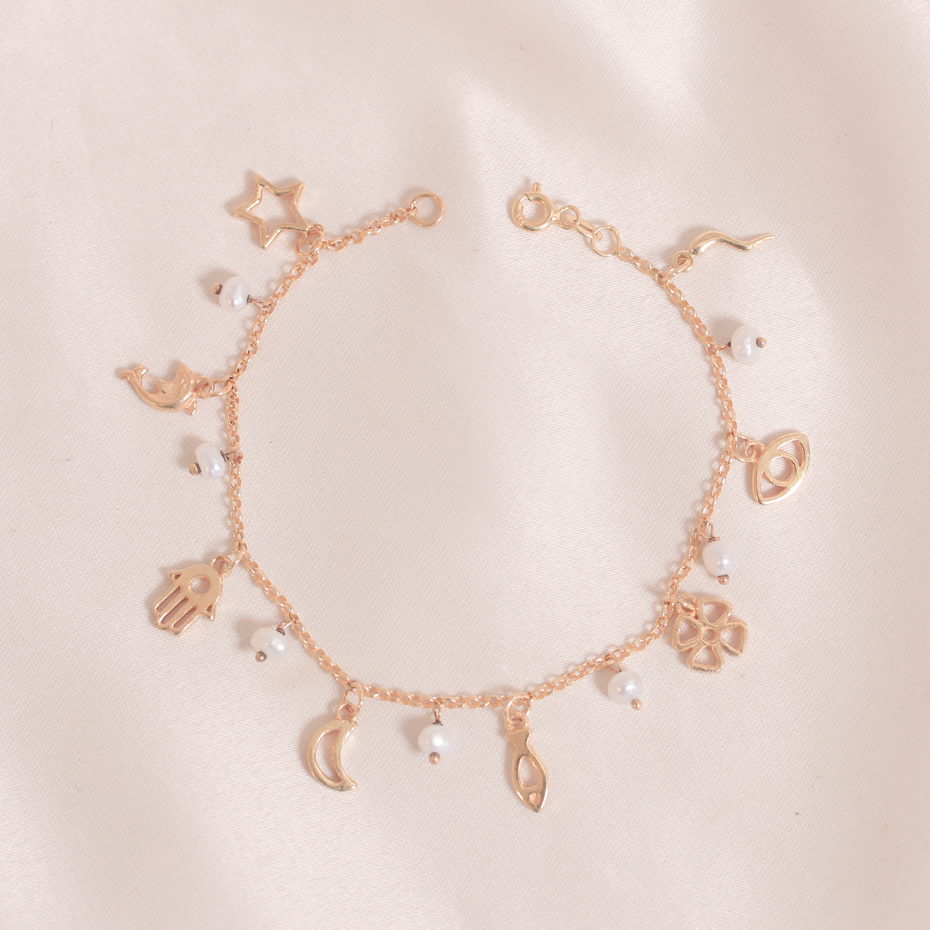 Grabeej Bracelet (Pearls)