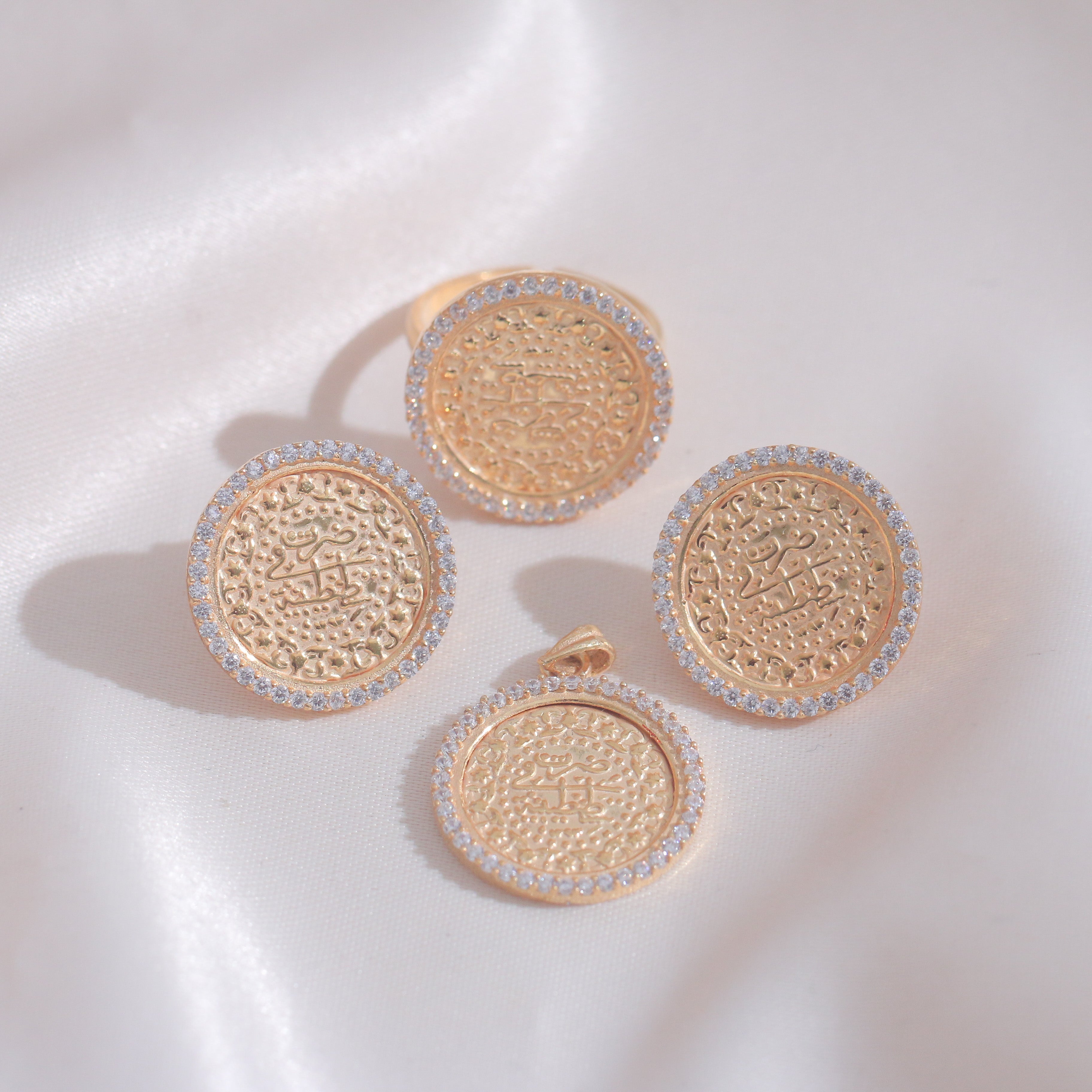 White Zircon Lira Set