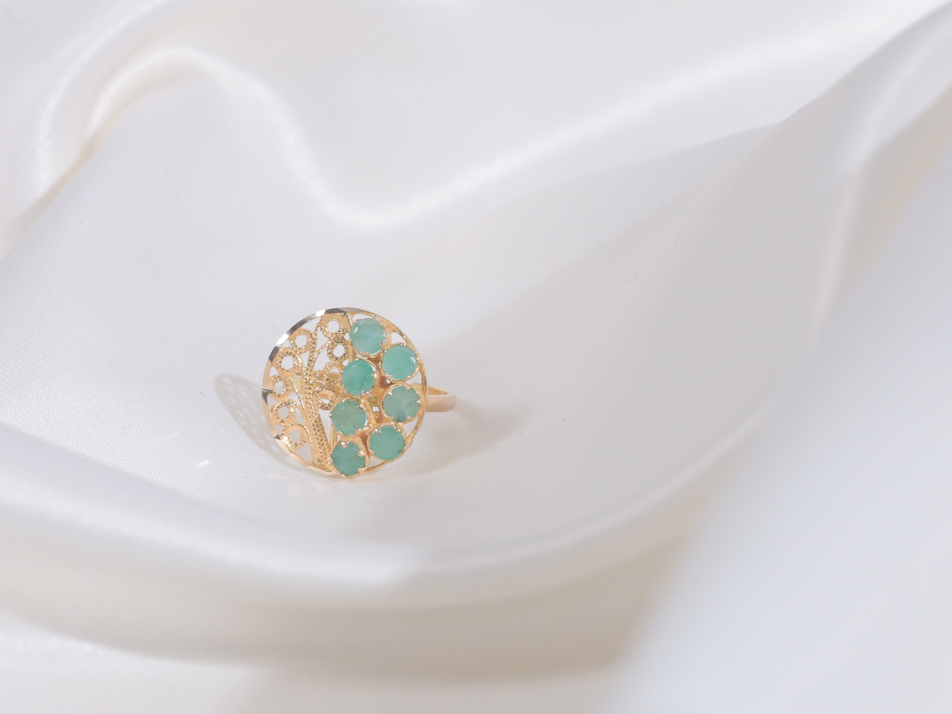 East&West Filigree Emeralds Set (18k Gold)