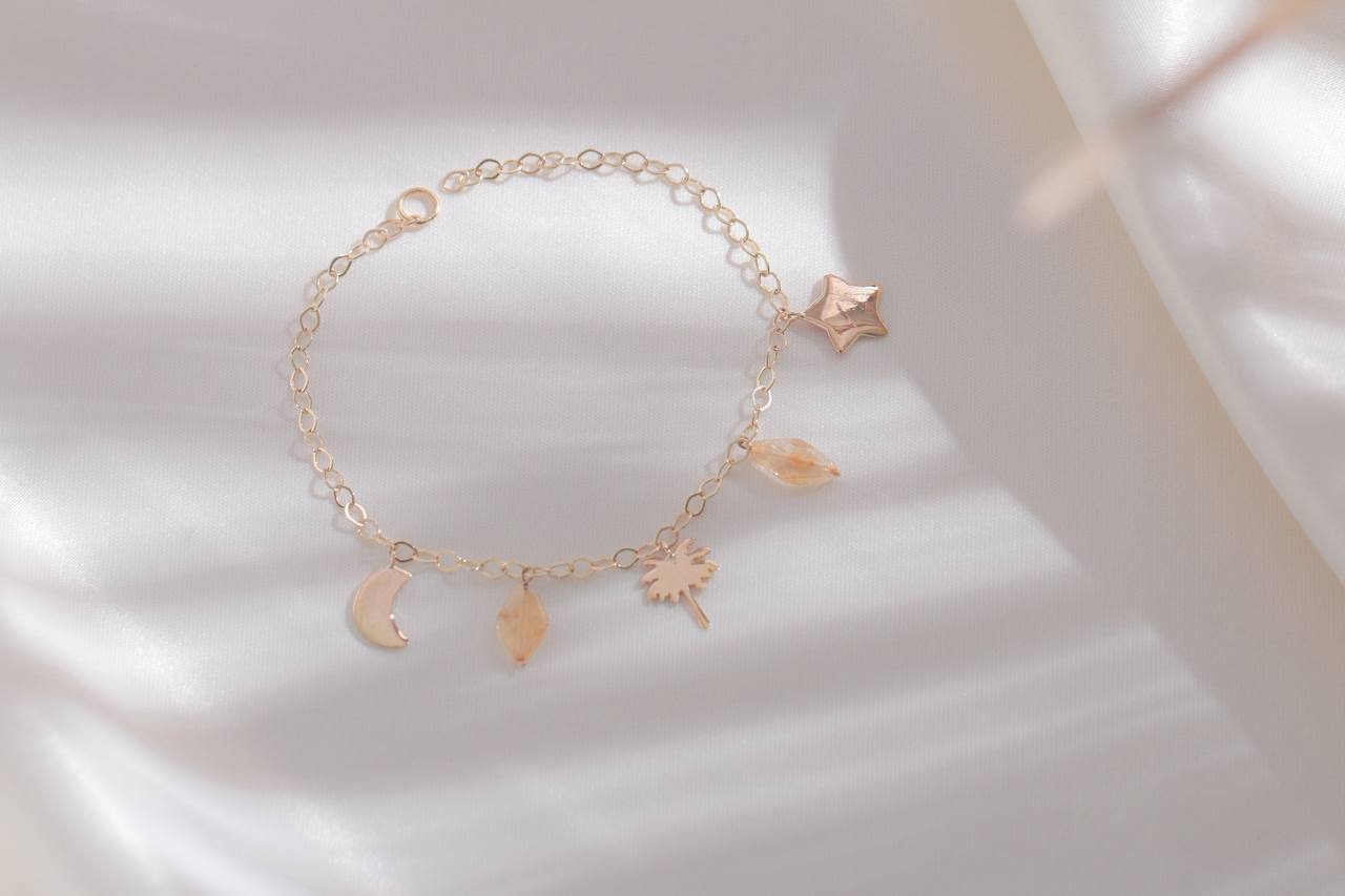 Hroof Bracelet (18k Gold)