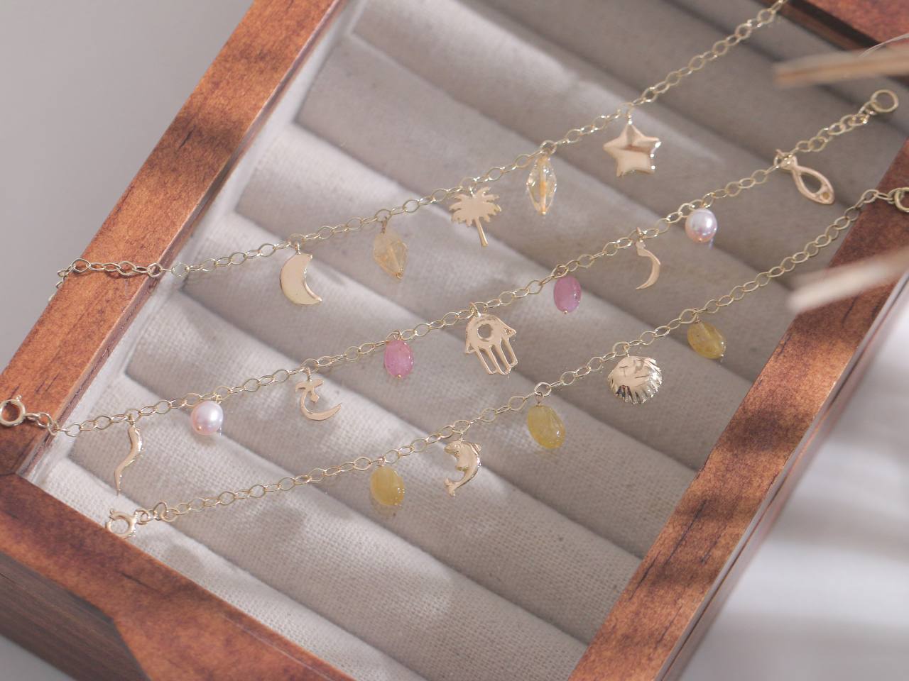 Hroof Bracelet (18k Gold)